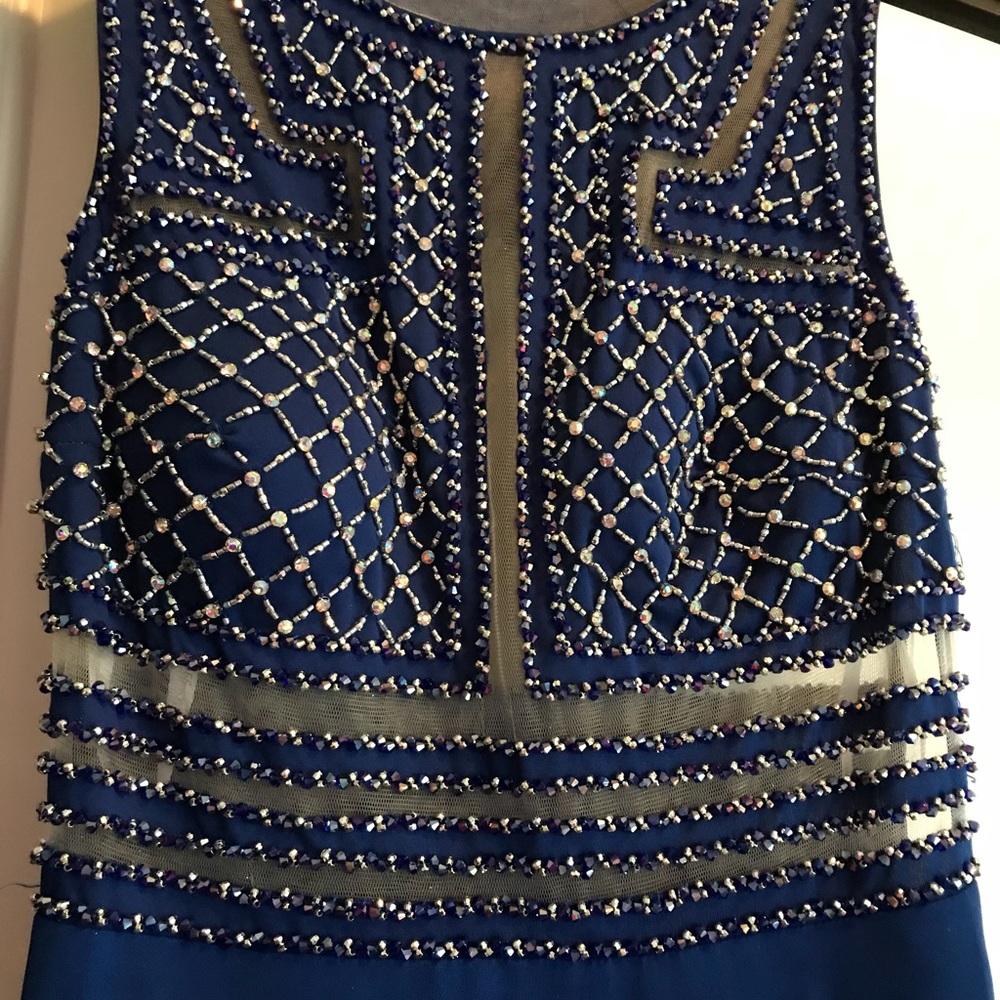 *Like New* Mac Duggal Prom Dress - Picture 2 of 6